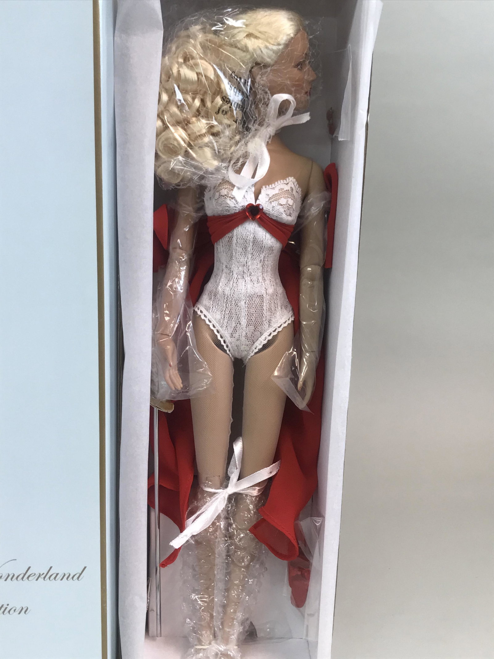 Tonner Doll- Alice in Wonderland Collection- Basic: Tonner Doll- Alice in Wonderland Collection- Basic Sweetheart- T5AWBD01
