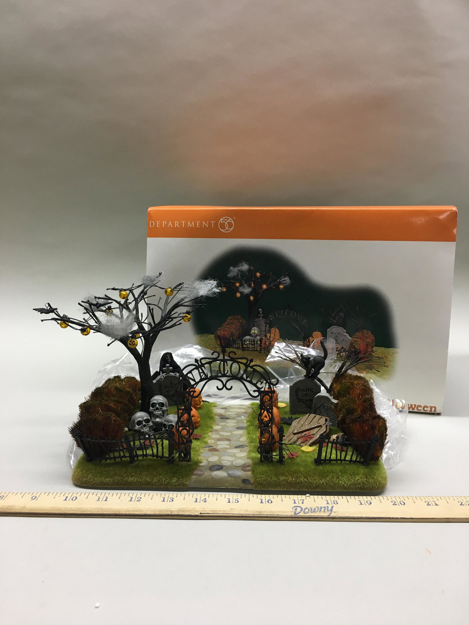 Department 56 Snow Village Halloween Haunted Front Yard: A Department 56 Snow Village Halloween "Haunted Front Yard" #56.52924.