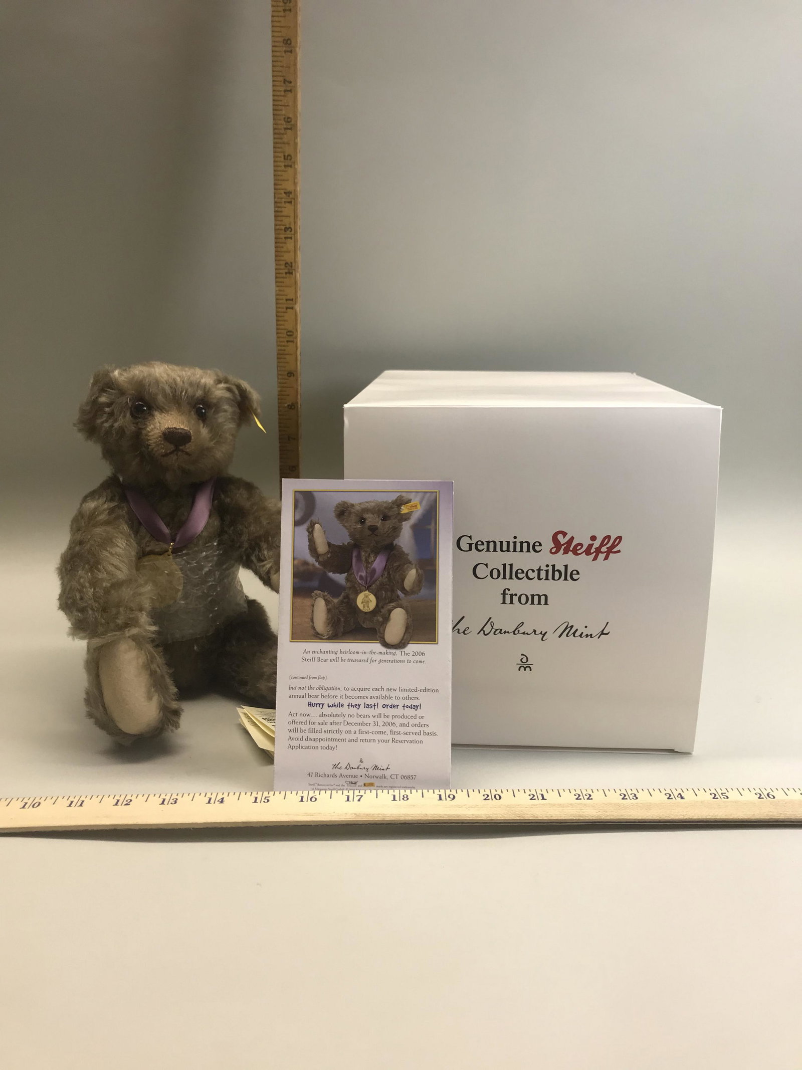 NIB Danbury Mint Steiff Teddy Bear 669392: A Danbury Mint Steiff Teddy Bear 669392