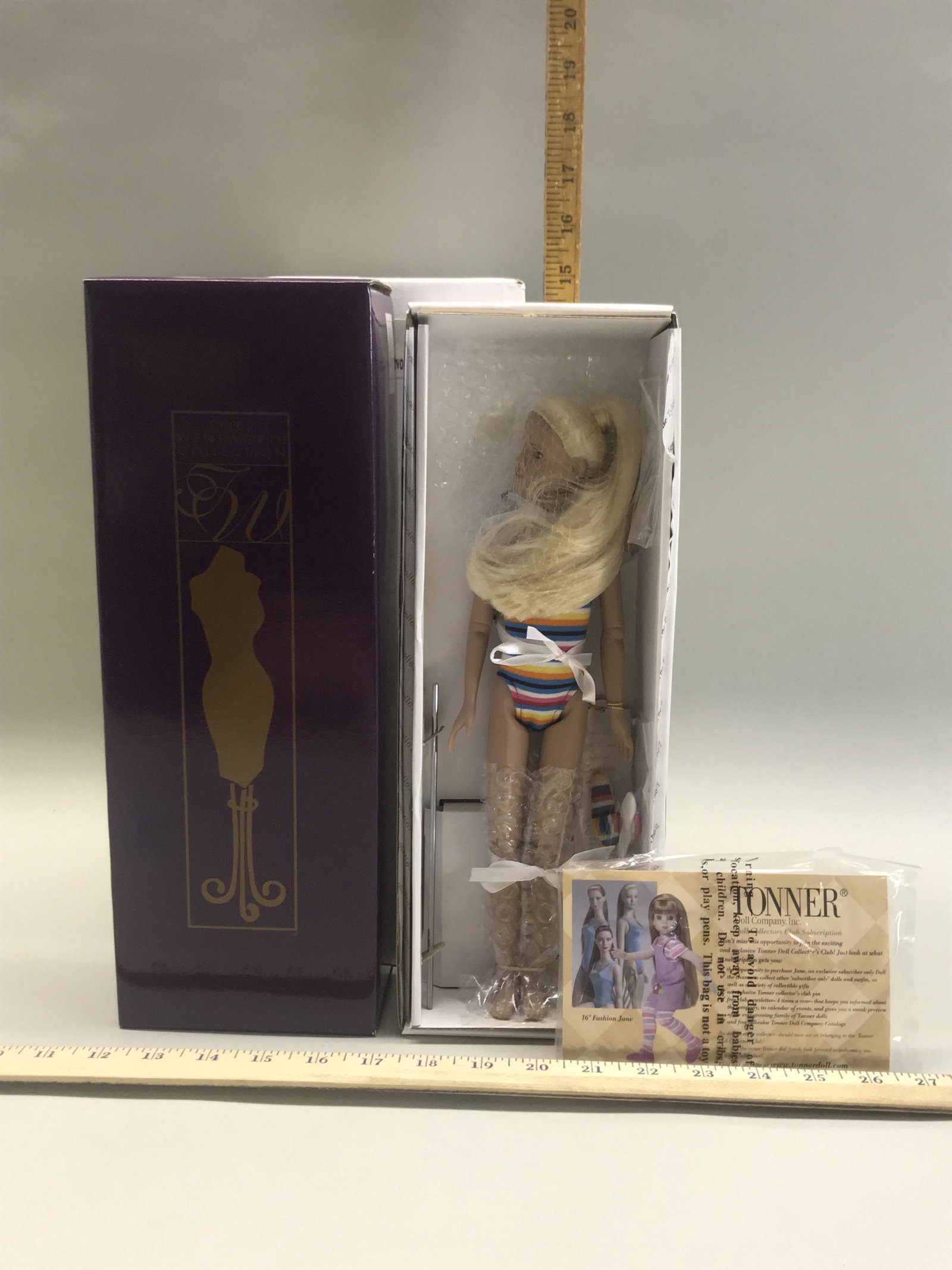 Tonner Doll Co. Tyler Wentworth Collection Doll, Ocean: Tyler Wentworth Doll, Ocean Mist Basic Marley Wentworth, Ocean Mist Basic Marley Wentworth - Blonde T6-MWBD-01, in original box