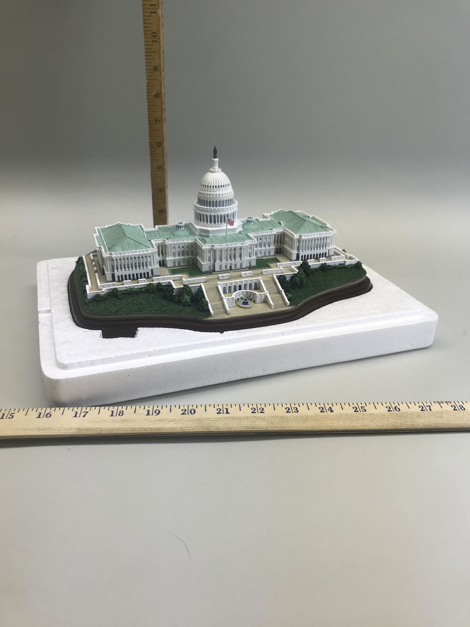 Danbury Mint, The US Capitol Washington DC: Danbury Mint, The US Capitol Washington DC, in original box