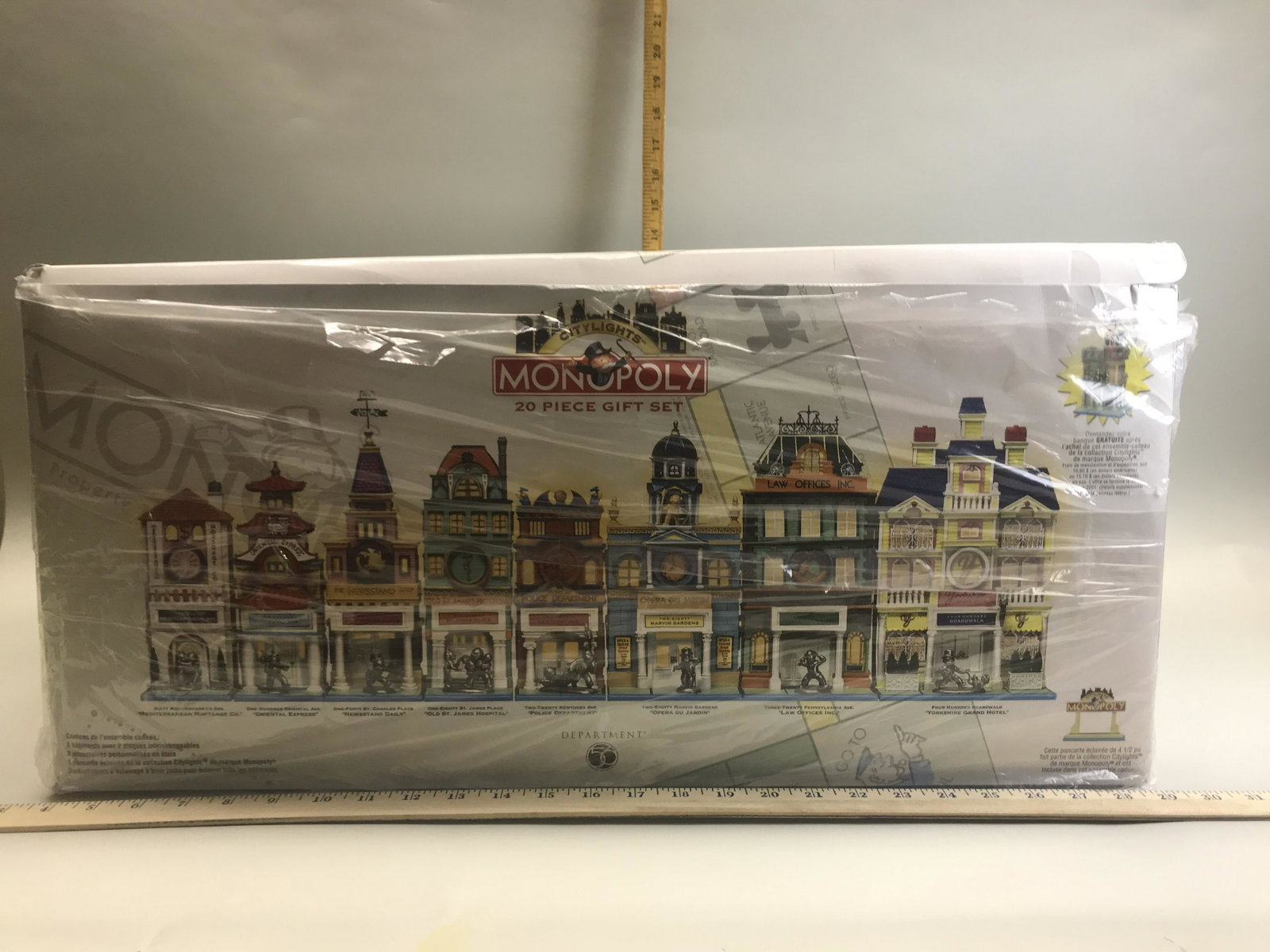 Department 56 Monopoly 20 piece gift set: Department 56 Monopoly 20 piece gift set, in original box