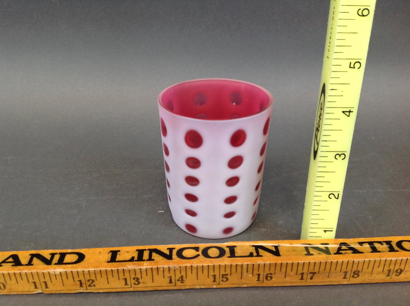 Fenton Cranberry Opalescent Glass Tumbler: A Fenton cranberry opalescent glass tumbler