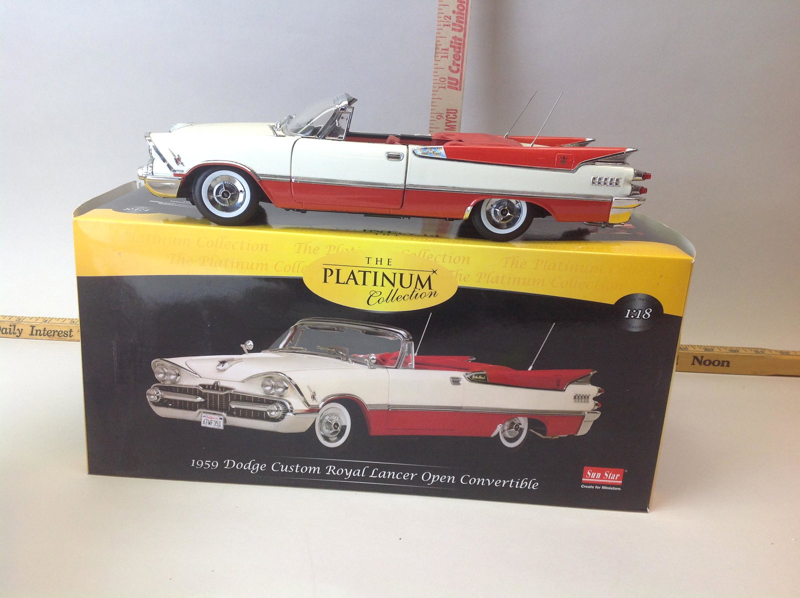 1959 Dodge Custom Royal Lancer Open Convertible: 1:18 Sun Star The Platinum Collection