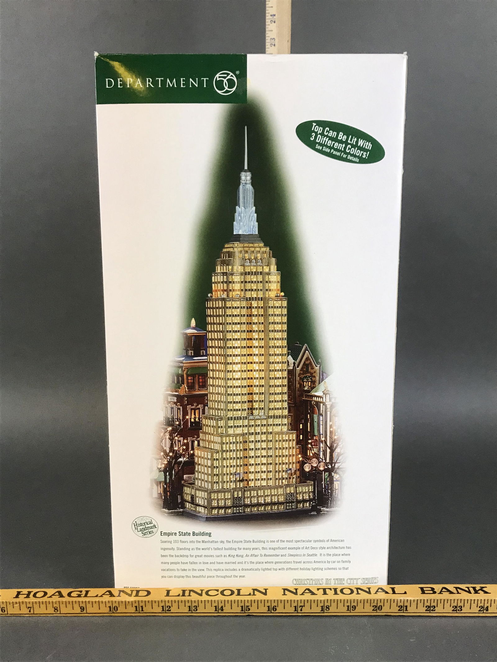 Department 56 Empire State Building Christmas Village: A Department 56 "Empire State Building" Christmas in the City Series