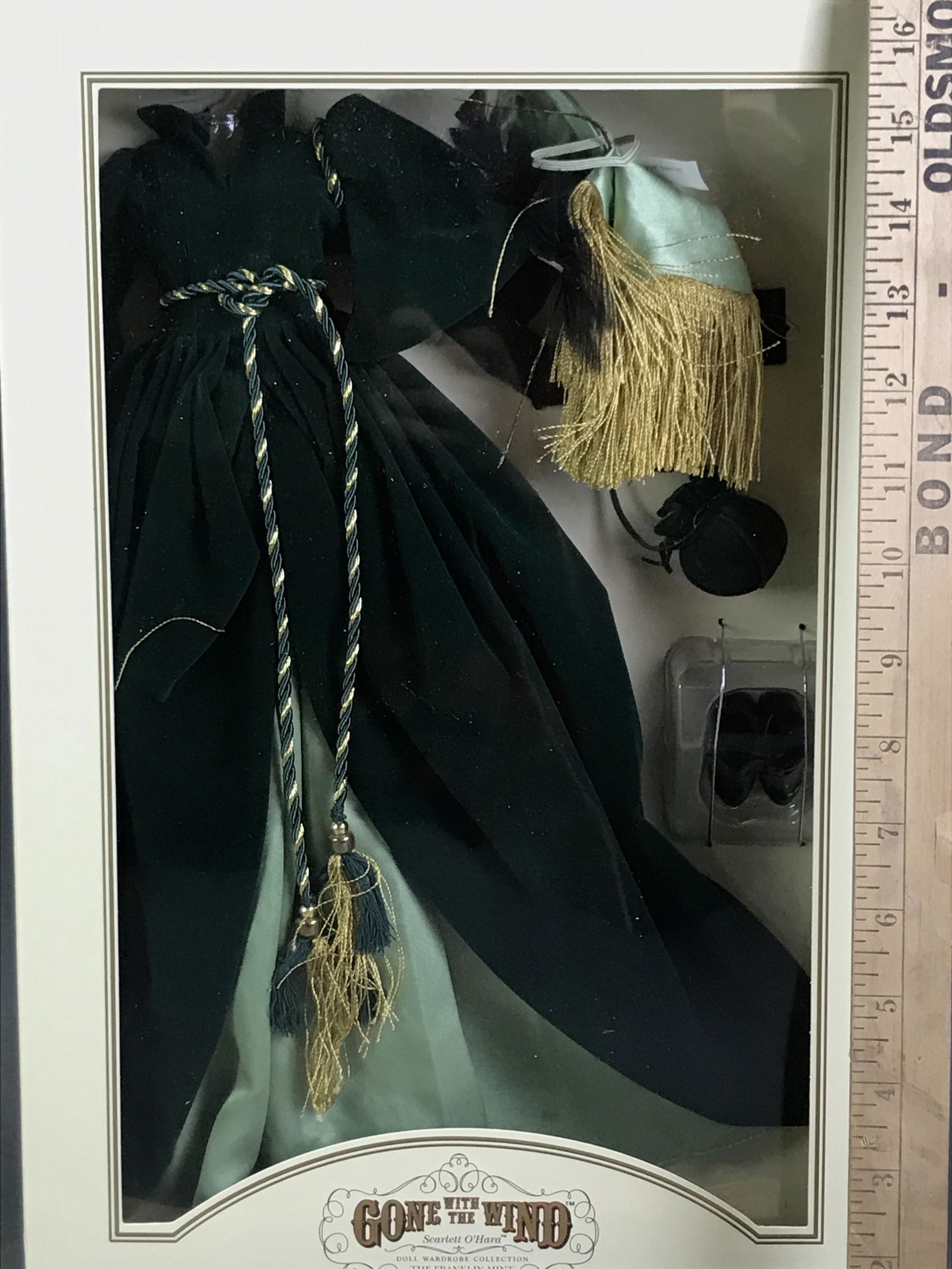 Franklin Mint Doll Wardrobe Collection, Gone with The: Franklin Mint Doll Wardrobe Collection, Gone with the Wind, Scarlett O'Hara, B11ZC85, in original box