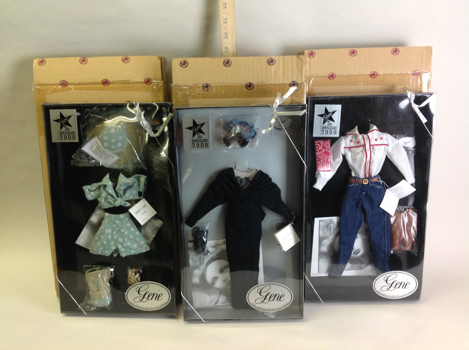 Ashton Drake, Gene 2000 5th Anniversary (3) Doll: (3) Ashton Drake, 2000 5th Anniversary Gene Doll Accessories, Shorts Story 76234, Jazz Note 76273, Don't Fence Me In 76403, in original boxes