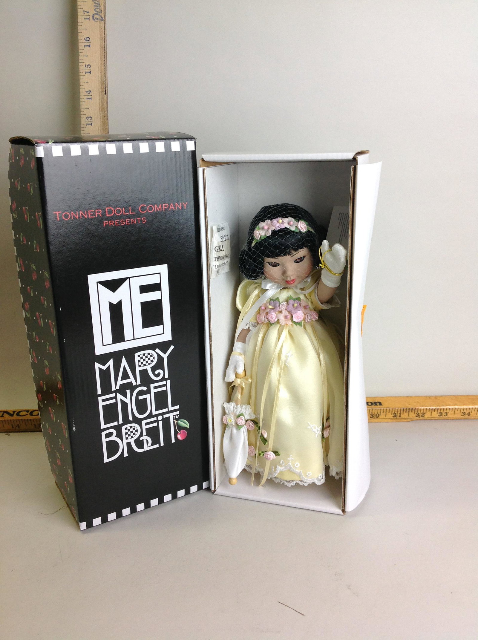 Tonner Doll Company- Mary Englebreit Collection doll: Easter's Best doll T5-E10D-02-001