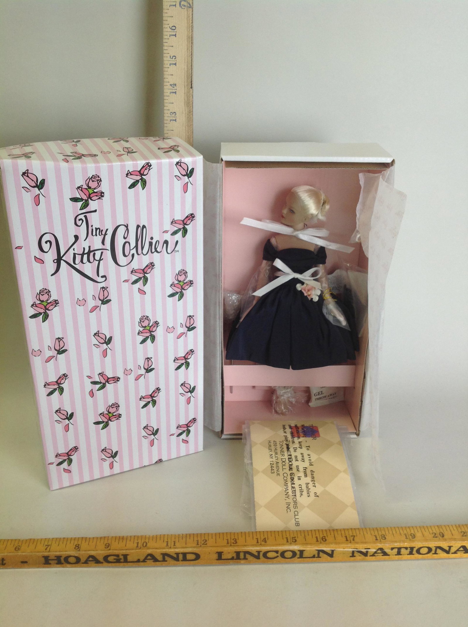 Tonner Doll- Kitty Collier Collection: Charity Luncheon T0KT1405
