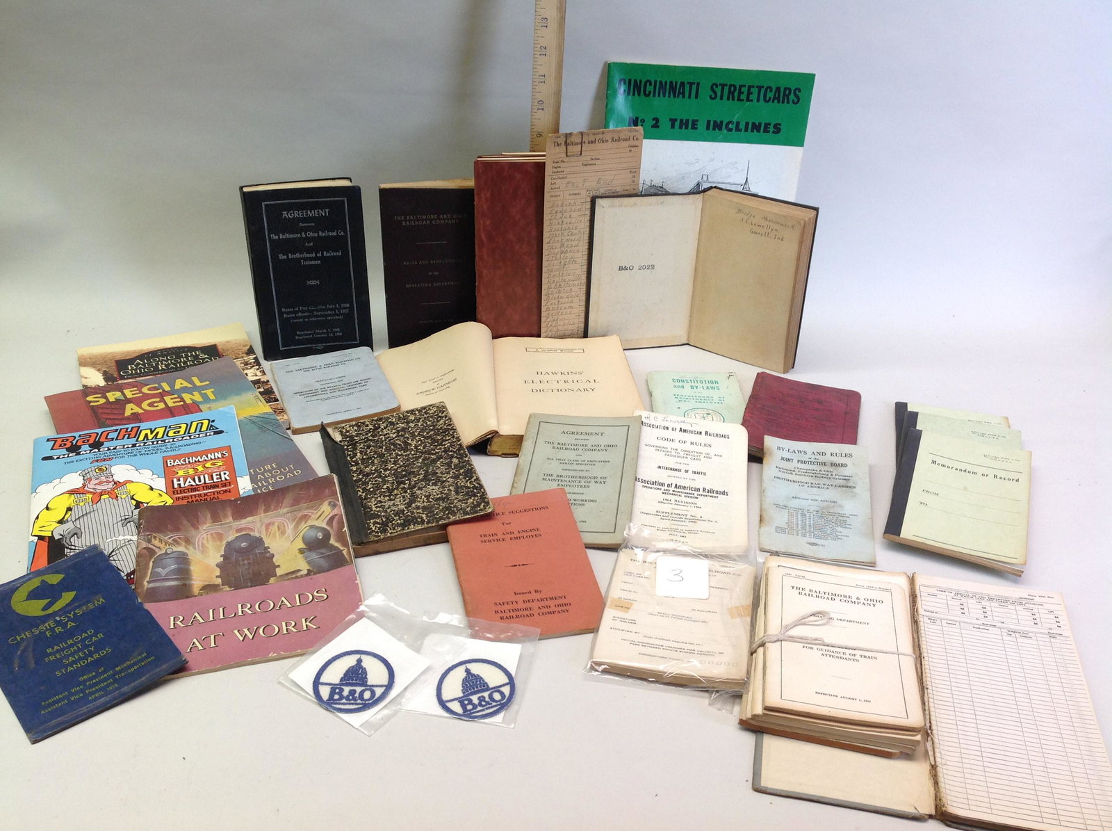 Group of Railroad Ephemera B&O Chessie: A group of railroad ephemera including B&O and Chessie