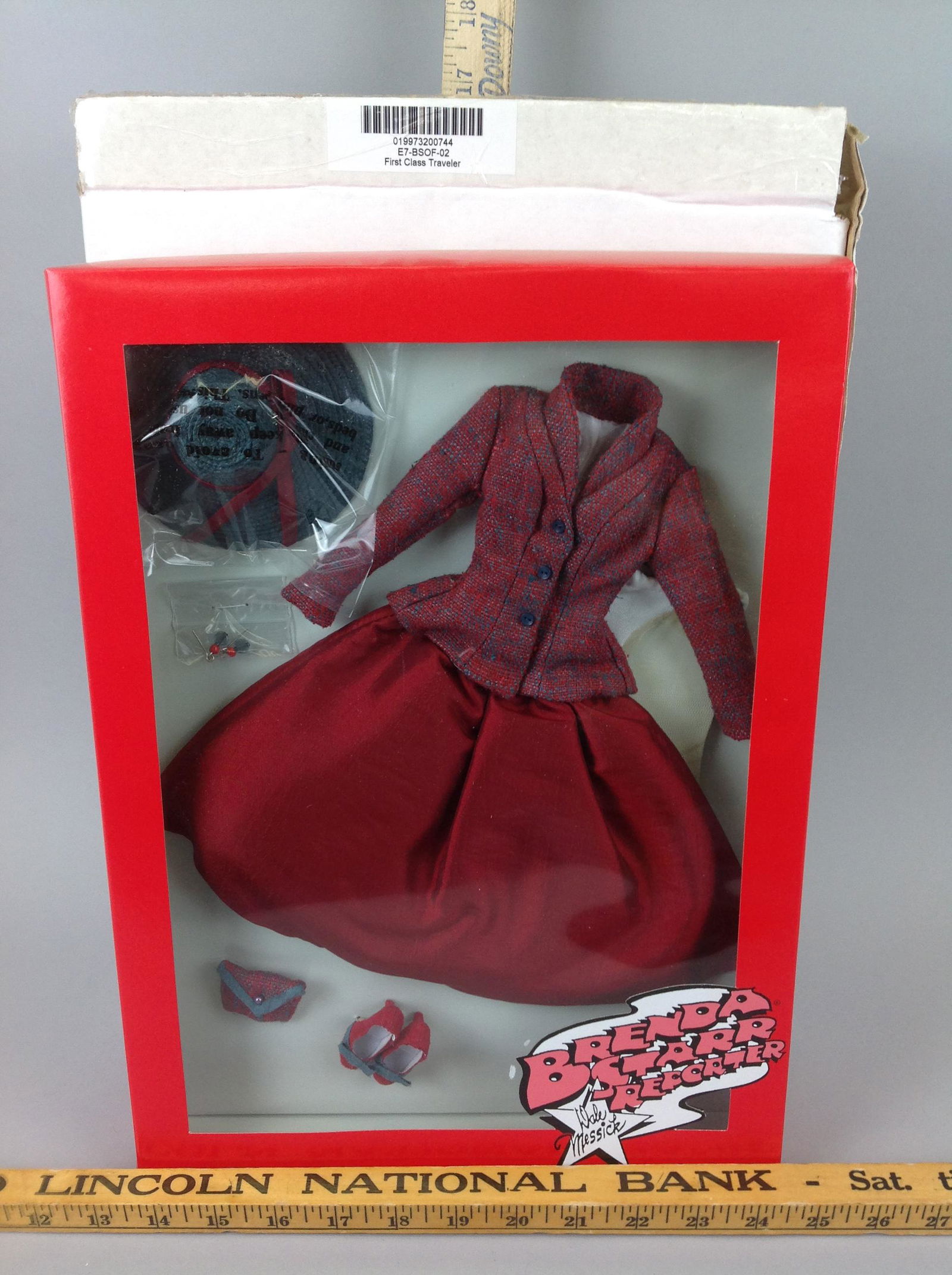 Effanbee Brenda Starr Reporter Doll Clothing Set: Effanbee Brenda Starr Reporter Clothing Set, E7-BSOF-02, in original box
