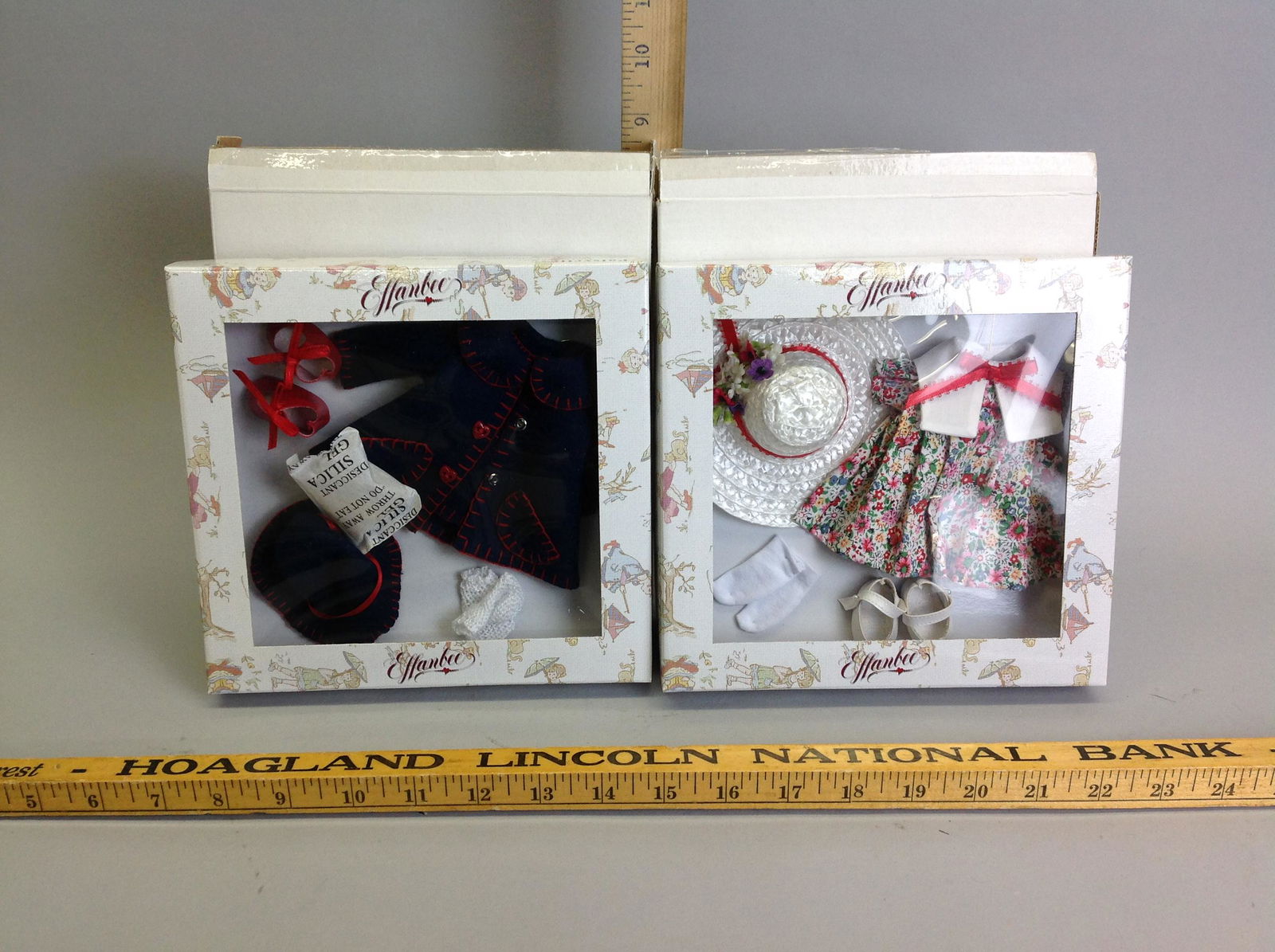 Effanbee (2) Doll Accessories: Effanbee (2) Doll Accessories, Chill Chaser Outfit E5-Y09C-20-003 and Lakeside Stroll E6-PYOF-02 in original boxes