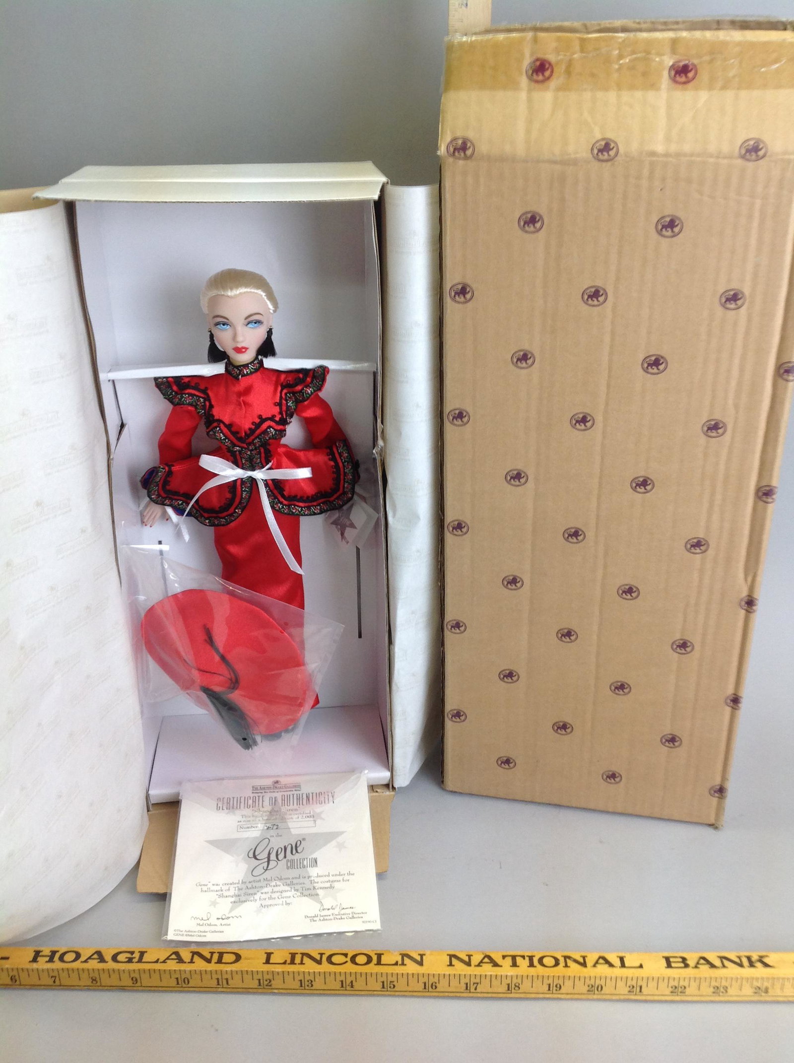 Ashton Drake, Gene, Shanghai Siren Doll: Ashton Drake, Gene Collection, Shanghai Siren Doll, 92190, in original box