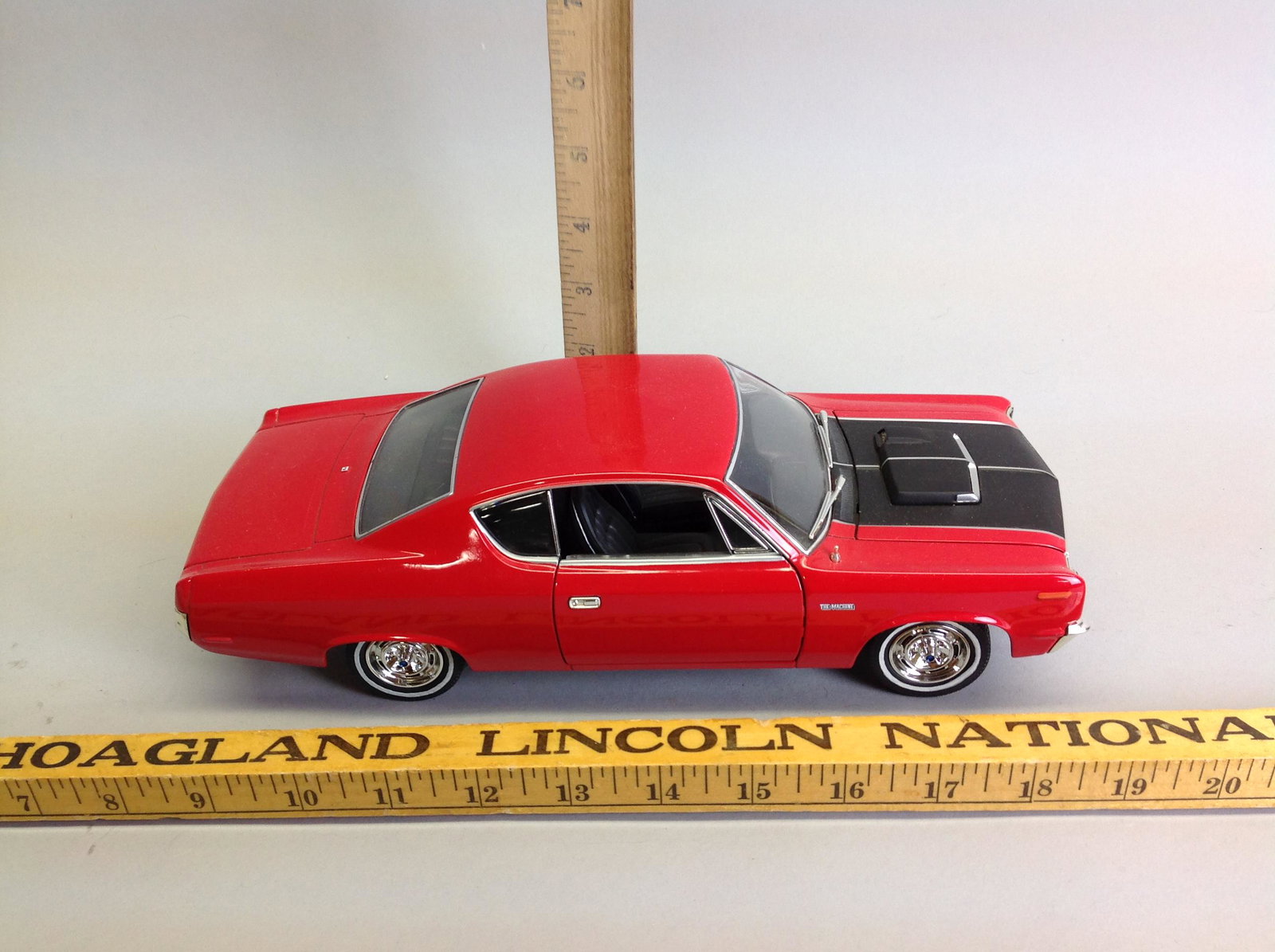 Road Signature 1/18 Diecast 1970 AMC Rebel: A Road Signature 1/18 diecast AMC Rebel