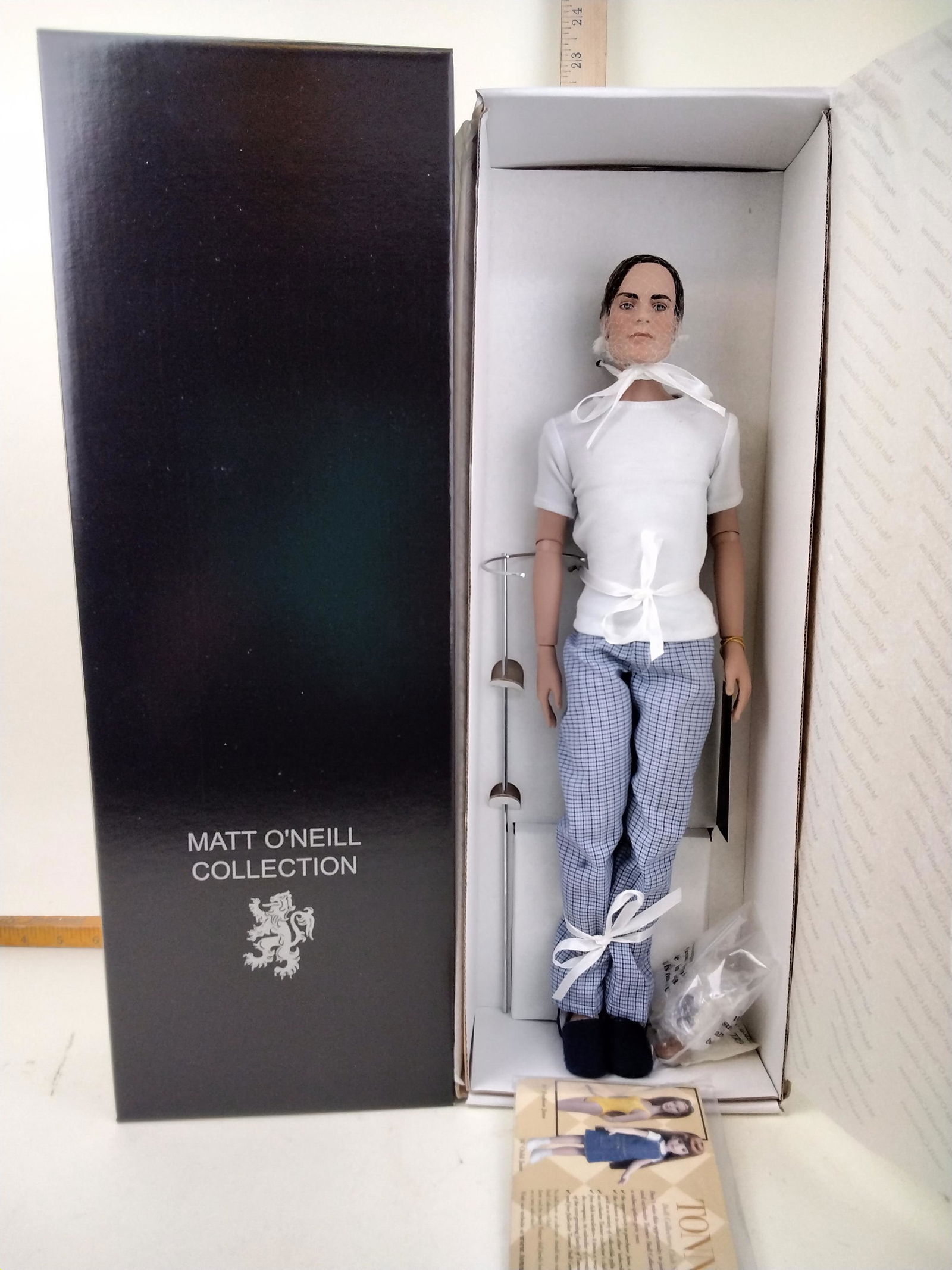 Tonner Doll, Matt O'Neill, Tee & PJs Brunette Doll (1 of 1)