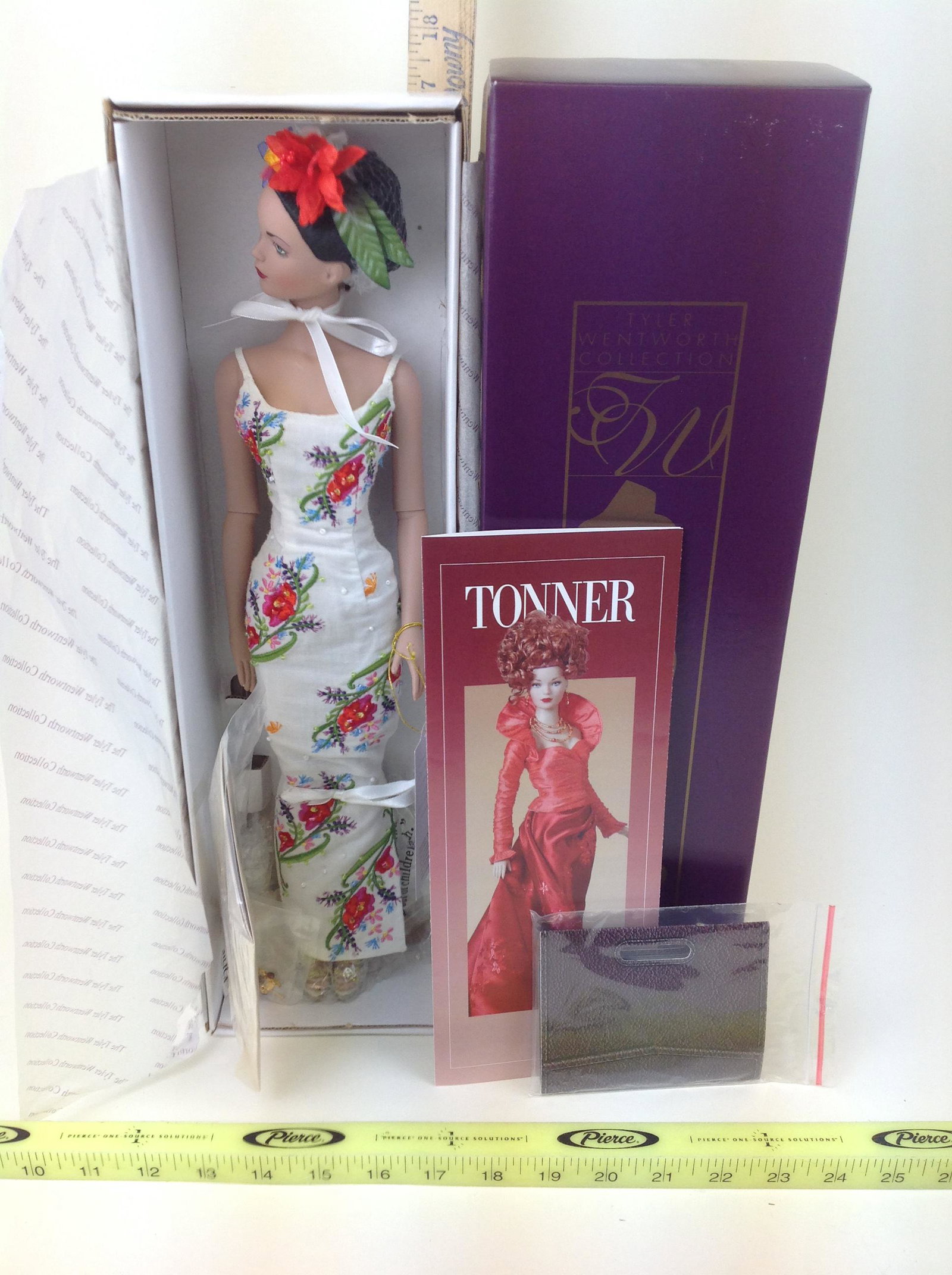 Tonner Doll, Tyler Wentworth, Tropico Doll: Tonner Doll, Tyler Wentworth, Tropico Doll, TW1302, in original box