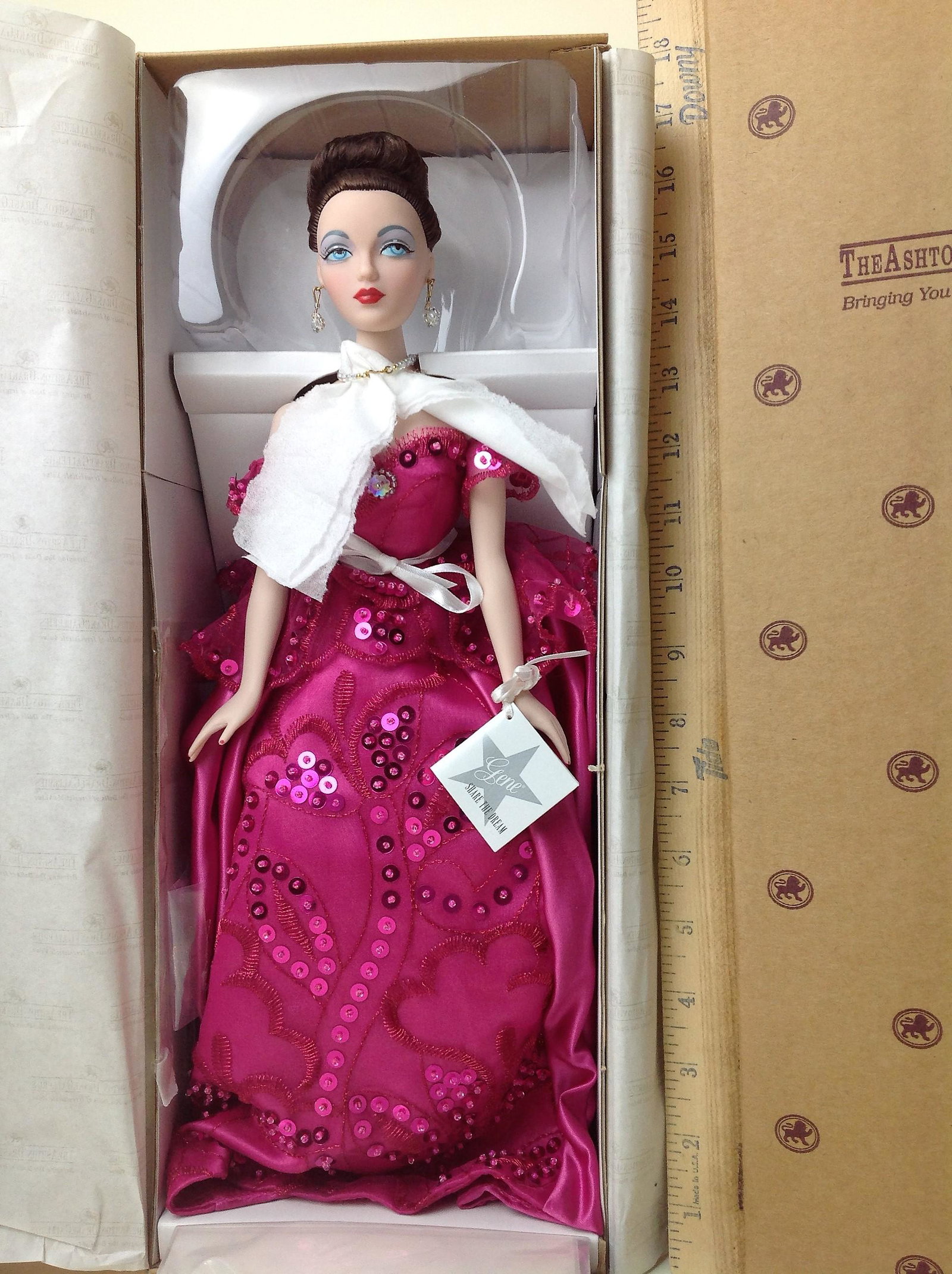 Ashton Drake, Gene, An American Countress Doll: Ashton Drake, Gene Collection, An American Countress Doll, 76082, in original box