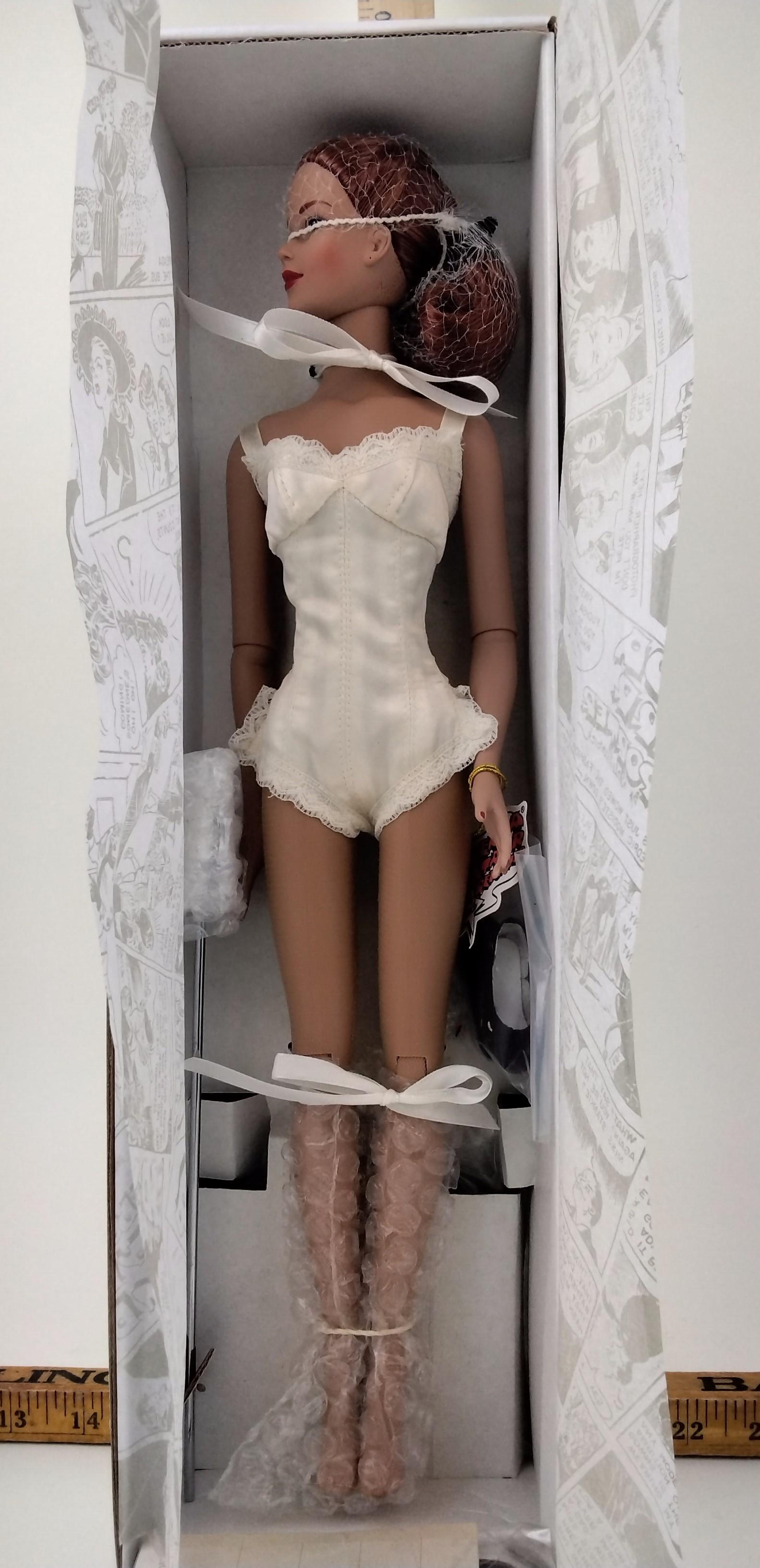 Effanbee, Brenda Starr Reporter Doll (1 of 1)