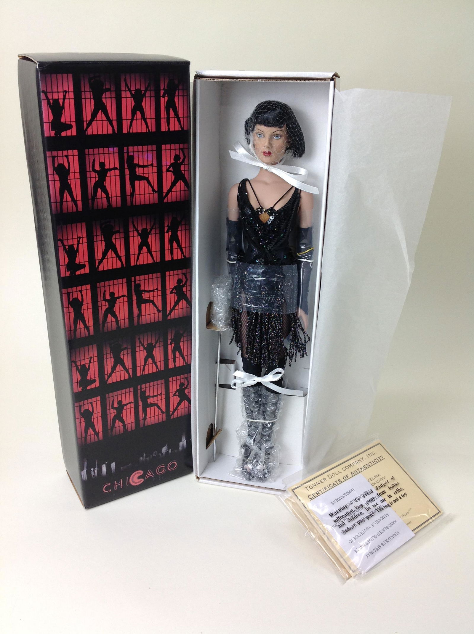 Tonner Doll Company, Chicago, All That Jazz Velma Doll (1 of 1)