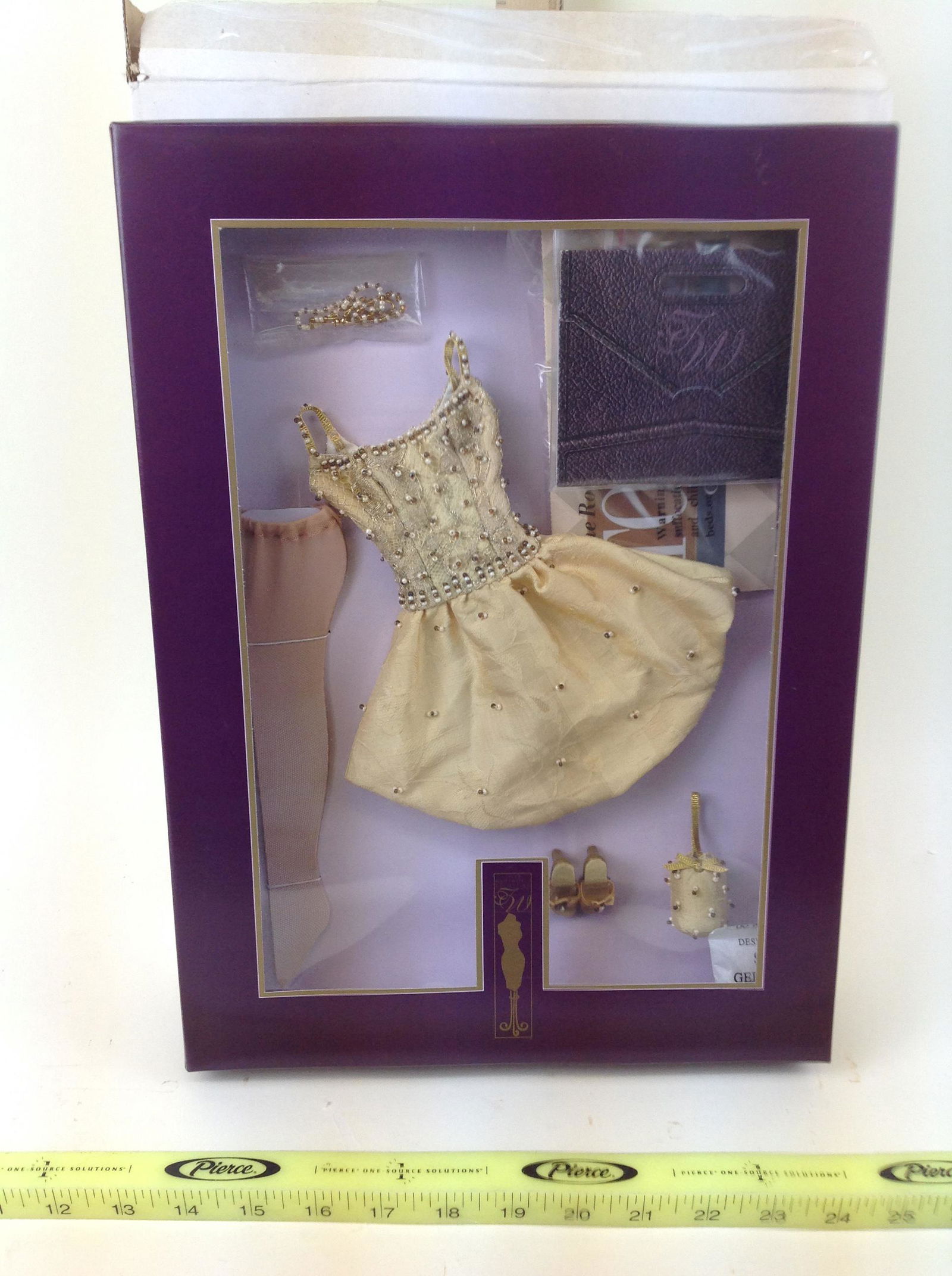 Tonner Doll, Tyler Wentworth Doll Accessory (1 of 1)