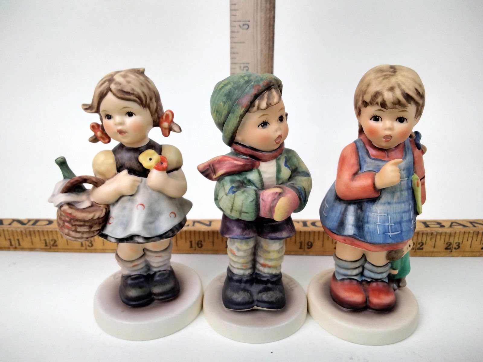 (3) Goebel, Hummel, Little Visitor, I Wonder, Its Cold (1 of 3)