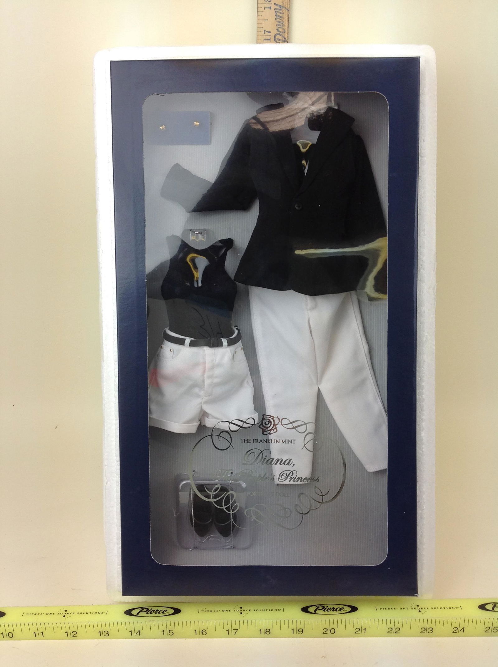 Franklin Mint, Diana The Peoples Princess Doll (1 of 1)