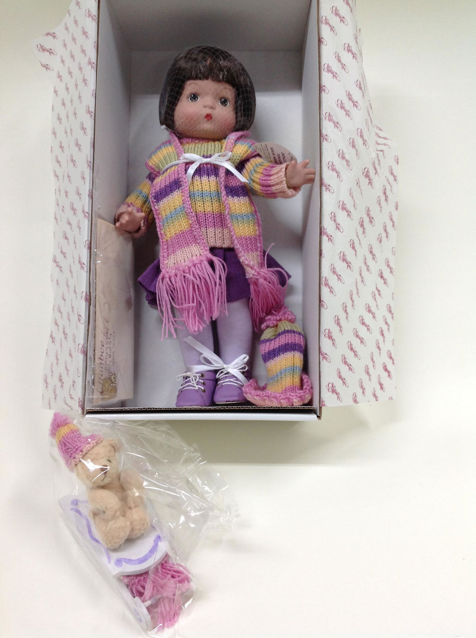 Effanbee Cuddle N Cozy Doll (1 of 1)