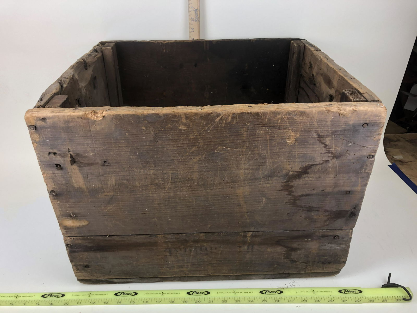 Underwood Typewriter Wood Crate (1 of 2)