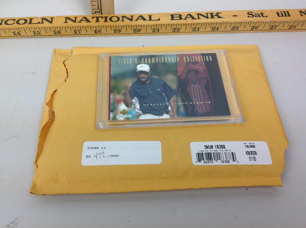 Tiger Wood's Championship Collection card 2001: 0422/3000, Upper Deck Collectibles, in original packing envelope
