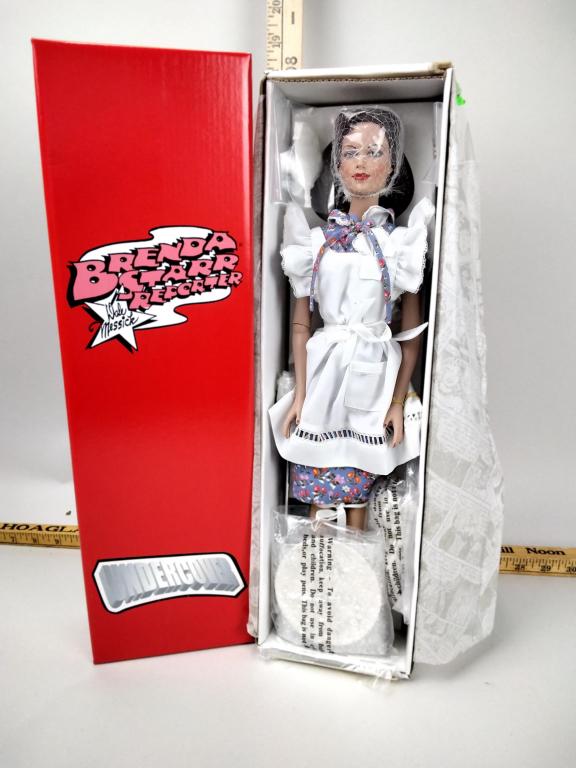 Effanbee, Brenda Starr Reporter, Soda Shop Scoop Doll: Effanbee Doll Company, Brenda Starr Reporter, Soda Shop Scoop Doll, E5-B16S-92-000, in original box