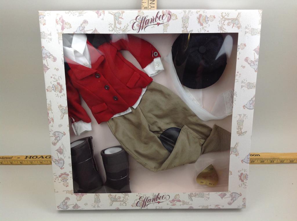 Effanbee Doll Accessory, Winner Circle: Effanbee Doll Accessory, Winner Circle, E5C21C20000FG01, in original box