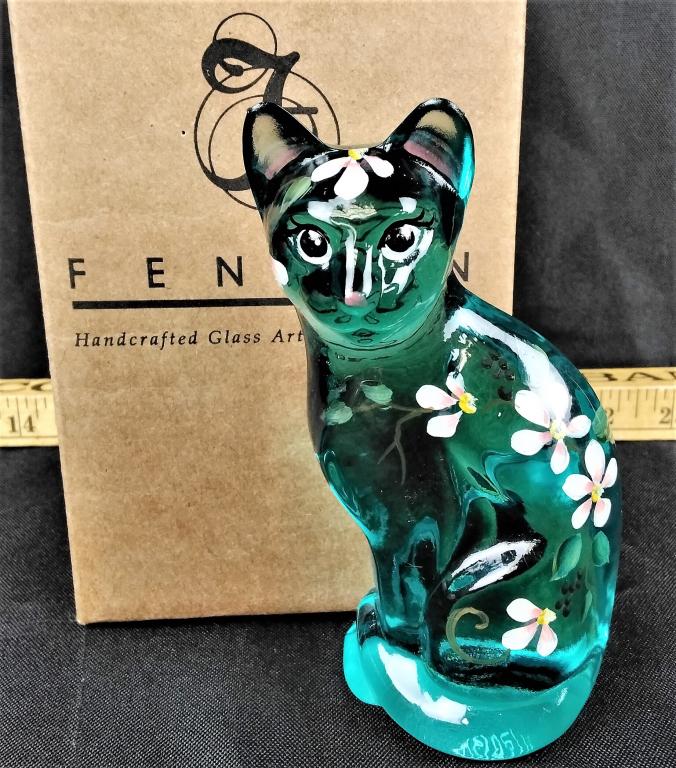 Artist Signed Hand Painted Fenton Glass Cat (1 of 3)