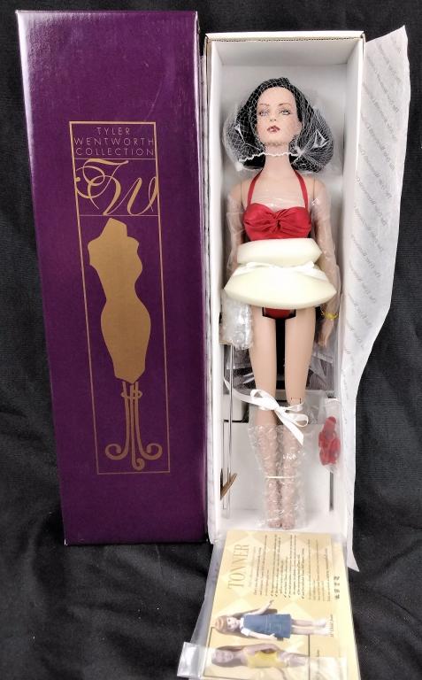 Tonner, Ready To Wear Rouge Sydney Doll: Tonner, Ready To Wear Rouge Sydney Doll, TW9428, in original box Mint Condition, in original box, please review images
