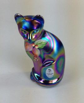 Fenton carnival glass hand painted cat figurine (1 of 1)