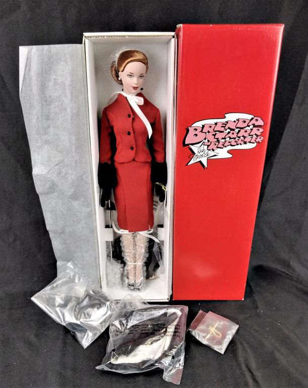 Effanbee, Brenda Starr Reporter, Reporter In Red (1 of 1)