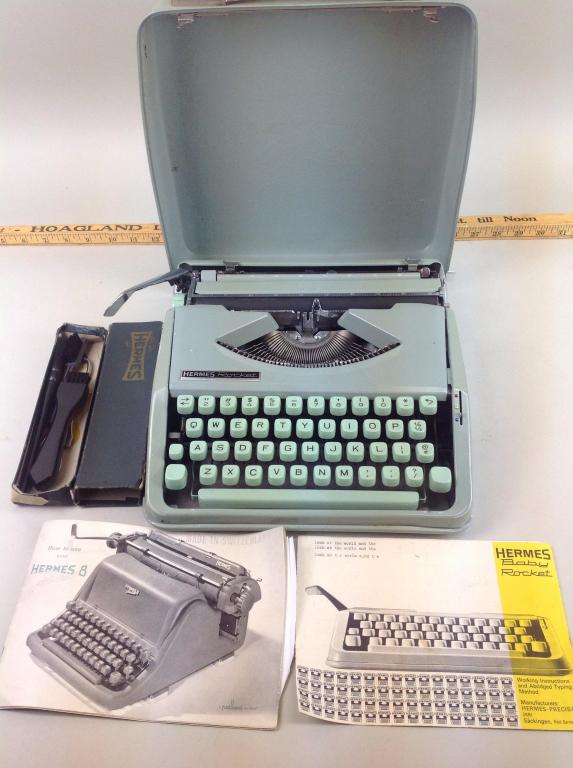 Hermes Baby Rocket Typewriter (1 of 3)