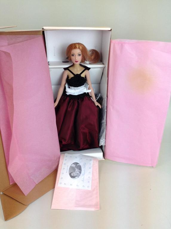 Madame Alexander, Portrait Sitting Alex Doll (1 of 1)