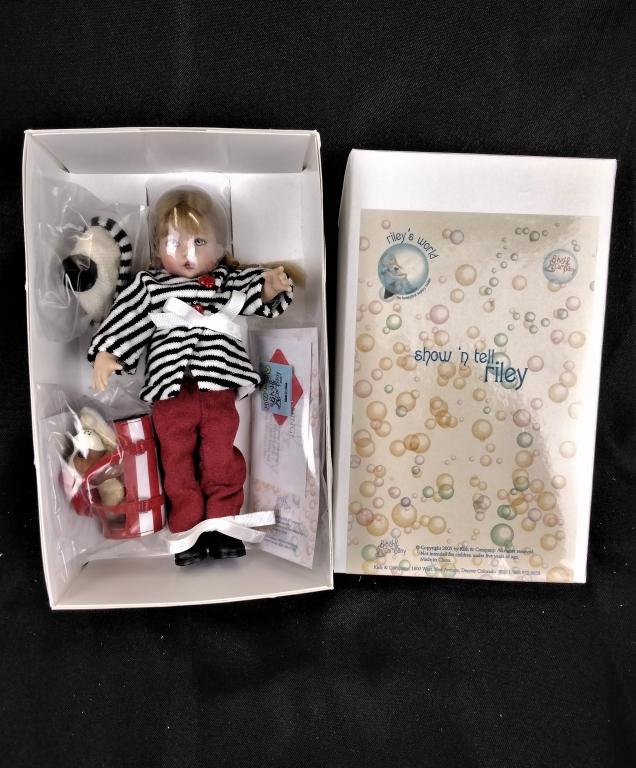 Kish & Company, Show 'N Tell Riley Doll (1 of 1)