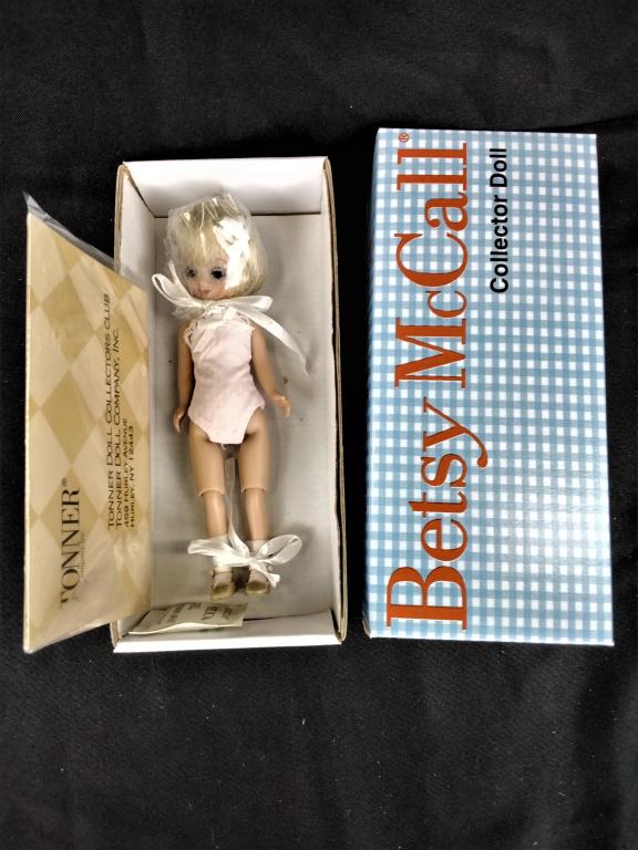 Tonner, Betsy McCall, Classic Dots Betsy - Blonde (1 of 1)