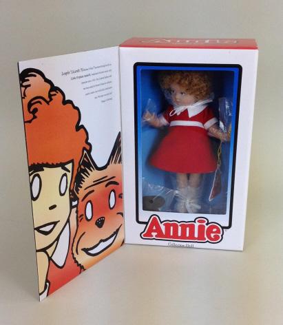 Effanbee, Little Orphan Annie Doll: Effanbee Doll Company, Little Orphan Annie Doll, PY1404, in original box Mint Condition, in origianl box, please review images