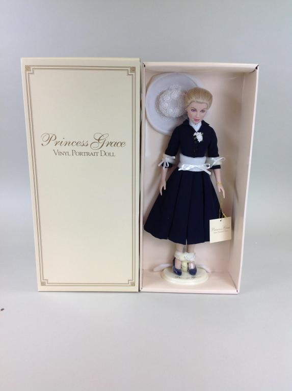 Franklin Mint, Princess Grace Doll (1 of 1)