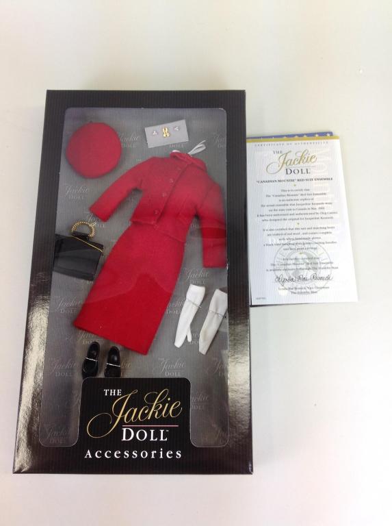 Franklin Mint, Jackie Doll Accessory (1 of 1)