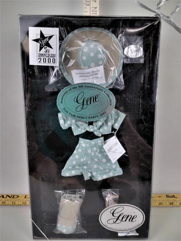 Ashton Drake, Gene Doll Accessory (1 of 2)