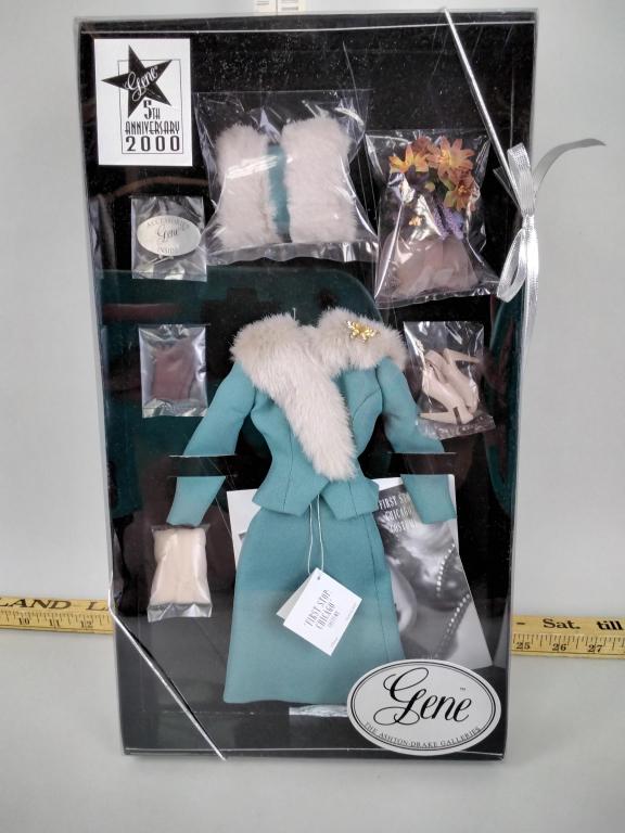 Ashton Drake, Gene Doll Accessory (1 of 2)