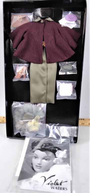Ashton Drake, Violet Waters Doll Accessory (1 of 2)