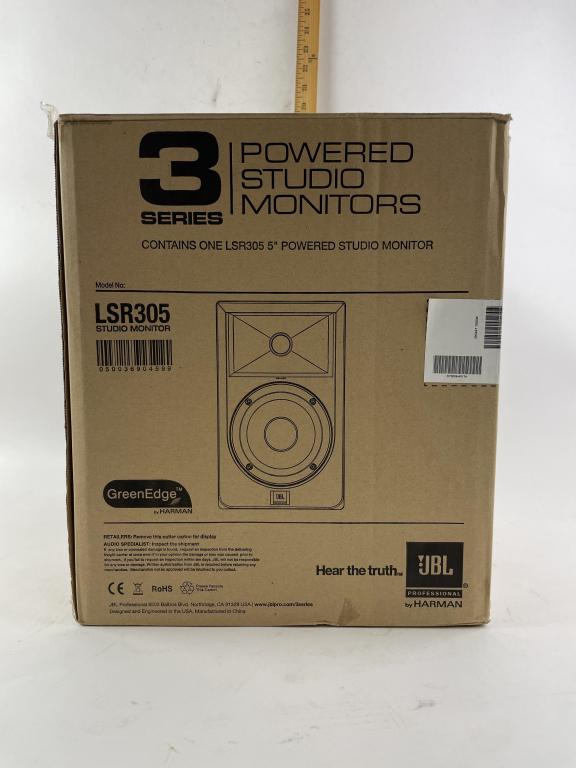 JBL, 5" Two-Way Powered Studio Monitor (1 of 3)