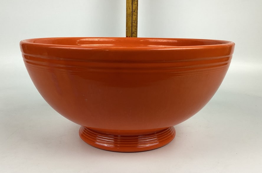 Orange Fiesta Ware Serving Bowl: Orange Fiesta Ware Serving Bowl