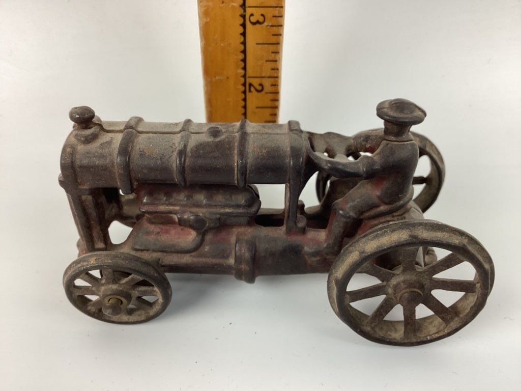 Cast Iron Toy Fire Engine Antique (1 of 4)