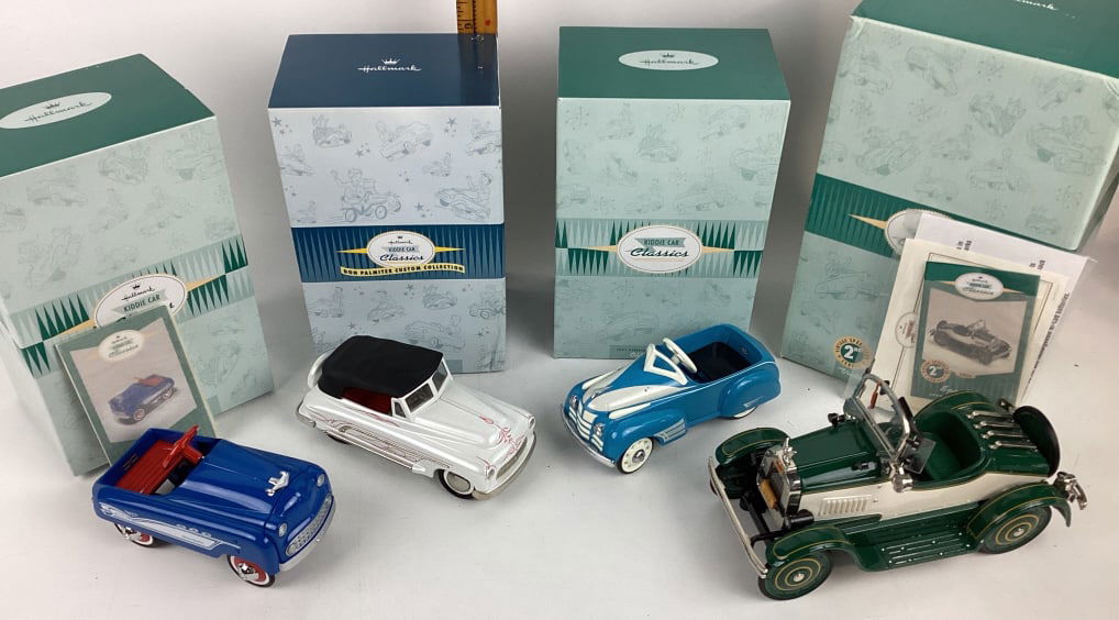 Hallmark Kiddie Car Classics Cars, Don Palmiter Custom Collection 1950s Custom Convertible, 1926 (1 of 20)