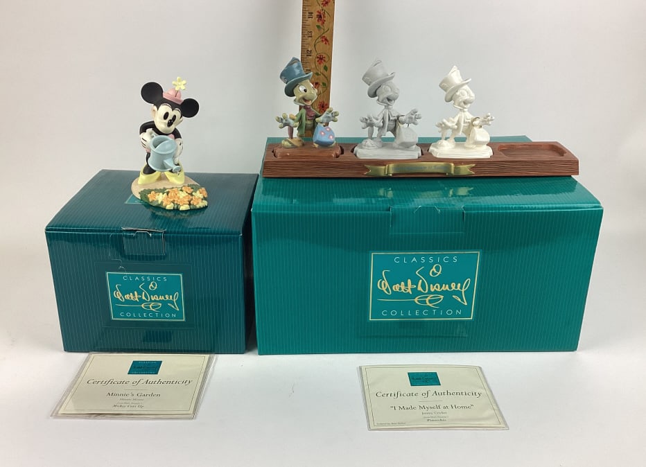 Walt Disney Classics Collection, Ceramic Minnie Mouse Minnie's Garden, and Jiminy Cricket I Made (1 of 7)